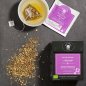 Preview: Exklusive Bio-Tee Geschenkbox mit Tee aus aller Welt 45 Pyramiden (135g), einzeln kuvertiert